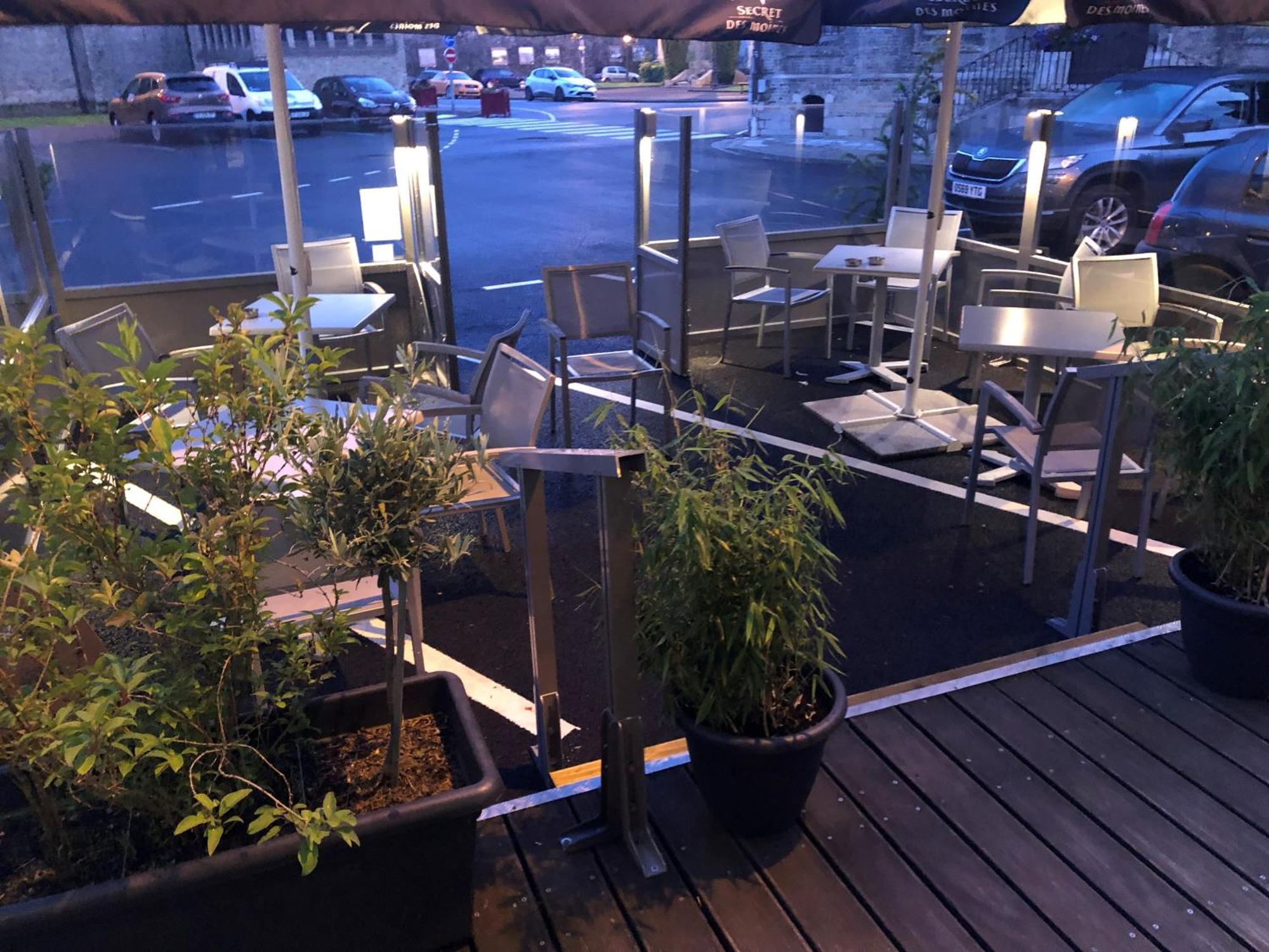 Hotel - Restaurant Au Tonnelier Bergues Dış mekan fotoğraf